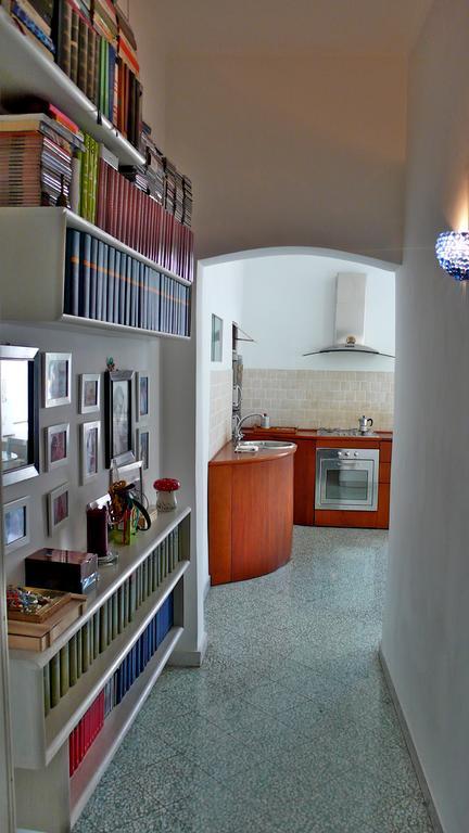 Villa Casa Odegitria à Bari Extérieur photo